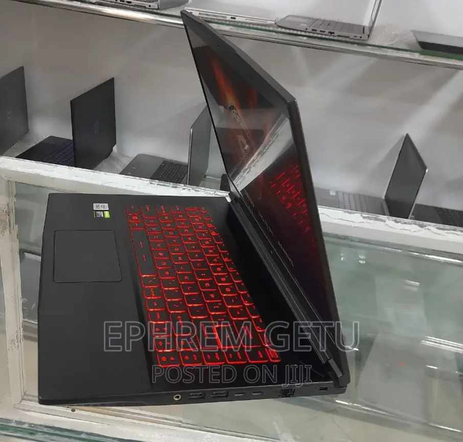 New Laptop MSI GF63 16GB Intel Core I7 SSD 512GB
