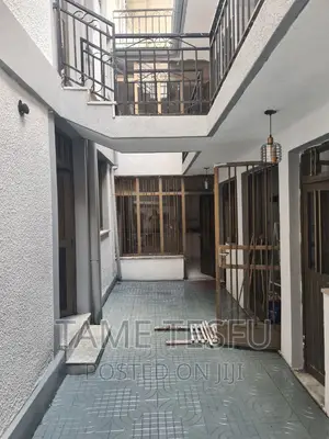 Furnished 8bdrm House in Figa, Bole for sale
