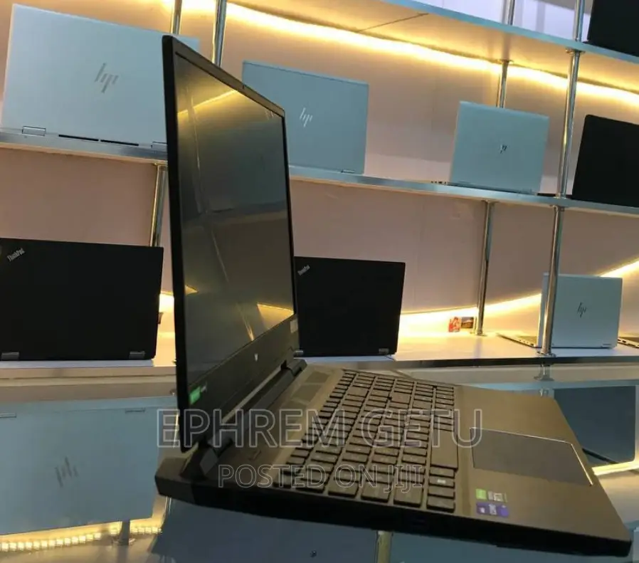 New Laptop Acer Predator Helios 300 16GB Intel Core I9 SSD 512GB