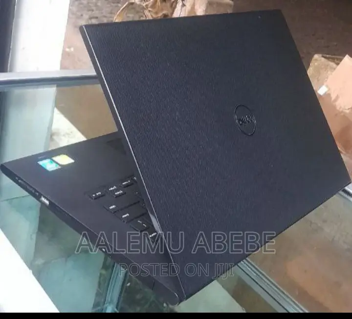New Laptop Dell Vostro 1550 4GB Intel Core I5 HDD 500GB
