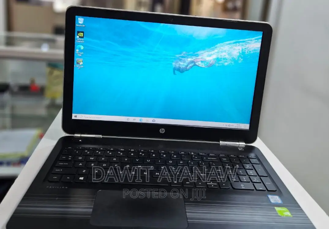 New Laptop HP Pavilion 15 8GB Intel Core I5 HDD 1T