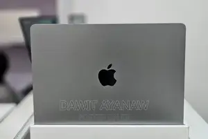 Photo - New Laptop Apple MacBook Air 2022 M2 8GB Apple M2 SSD 256GB