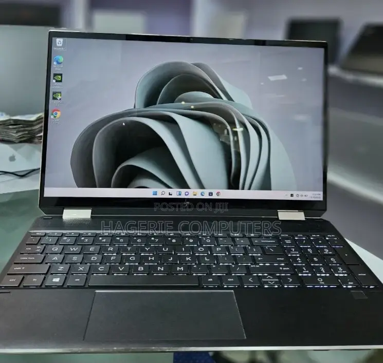 New Laptop HP Spectre 16GB Intel Core I7 SSD 512GB