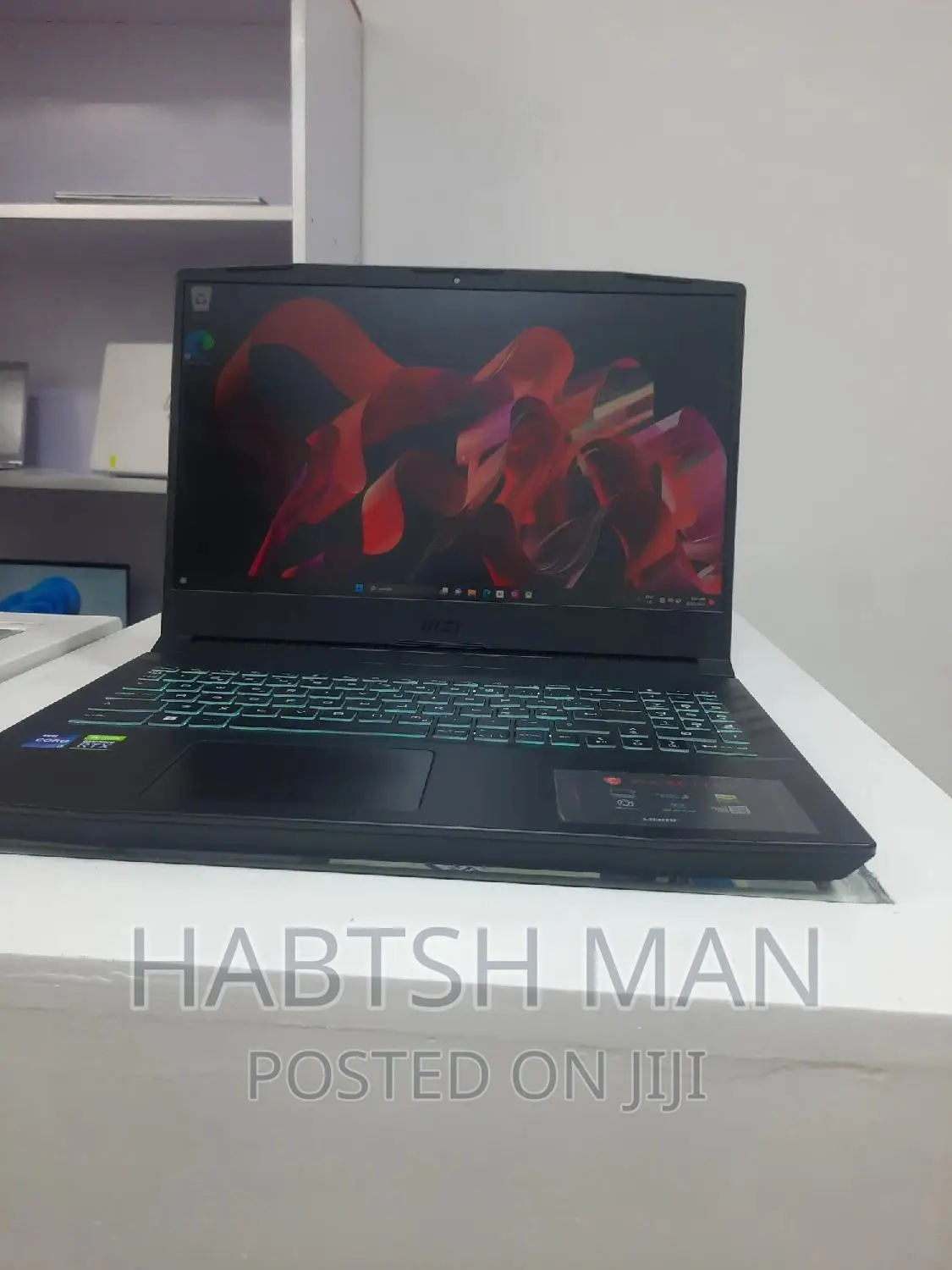 New Laptop MSI Pulse GL66 16GB Intel Core I7 SSD 1T