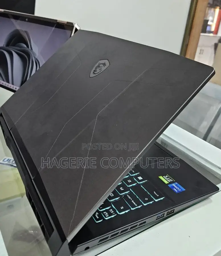 New Laptop MSI Pulse GL66 16GB Intel Core I7 SSD 1T