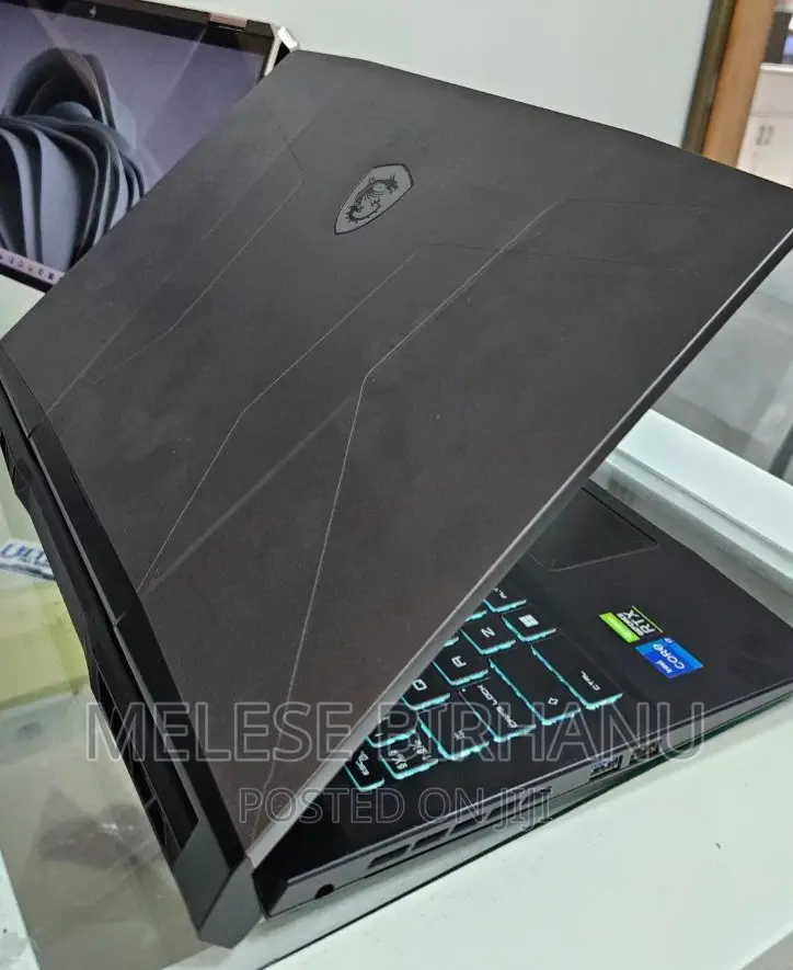 New Laptop MSI Pulse GL66 16GB Intel Core I7 SSD 512GB