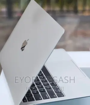 New Laptop Apple MacBook Air 2020 8GB Intel Core I5 SSD 512GB