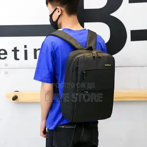 3pcs Backpack የራሱ USB መሰኪያ ያለው
ለአያያዝ ምቹ የሆነ እጅግ ዘመናዊ ቦርሳ