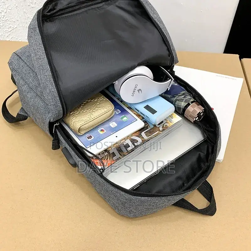 3pcs Backpack የራሱ USB መሰኪያ ያለው
ለአያያዝ ምቹ የሆነ እጅግ ዘመናዊ ቦርሳ