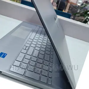 New Laptop HP EliteBook 840 8GB Intel Core I3 SSD 512GB