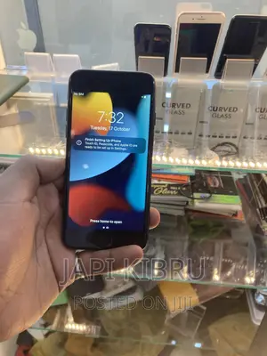 Apple iPhone 7 128 GB Black