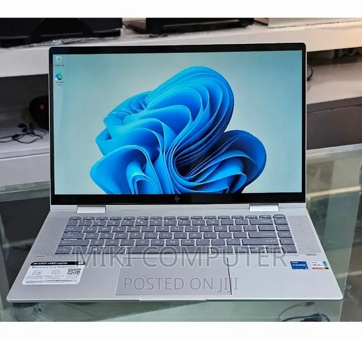 New Laptop HP Envy X360 16GB Intel Core I5 SSD 512GB