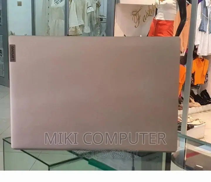 New Laptop Lenovo Ideapad 3 12GB Intel Core i3 HDD 1T