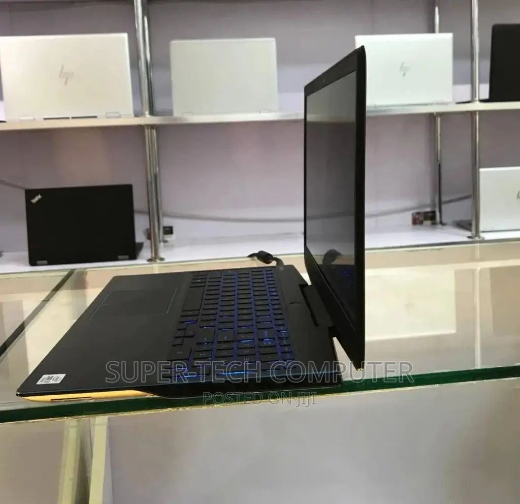 New Laptop Dell G GB Intel Core I7 SSD 512GB