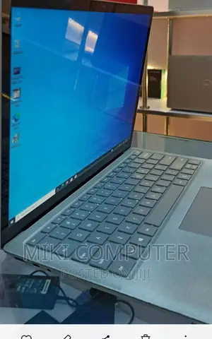 New Laptop 8GB Intel Core I7 SSD 512GB