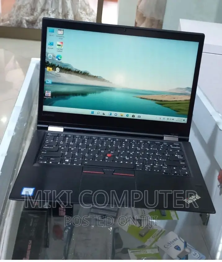 New Laptop Lenovo ThinkPad Yoga 370 16GB Intel Core I5 SSD 512GB