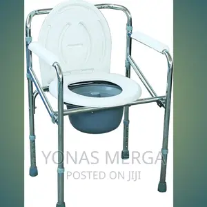 K-Care Folding Commode Chair, Size: 25(Seating Height