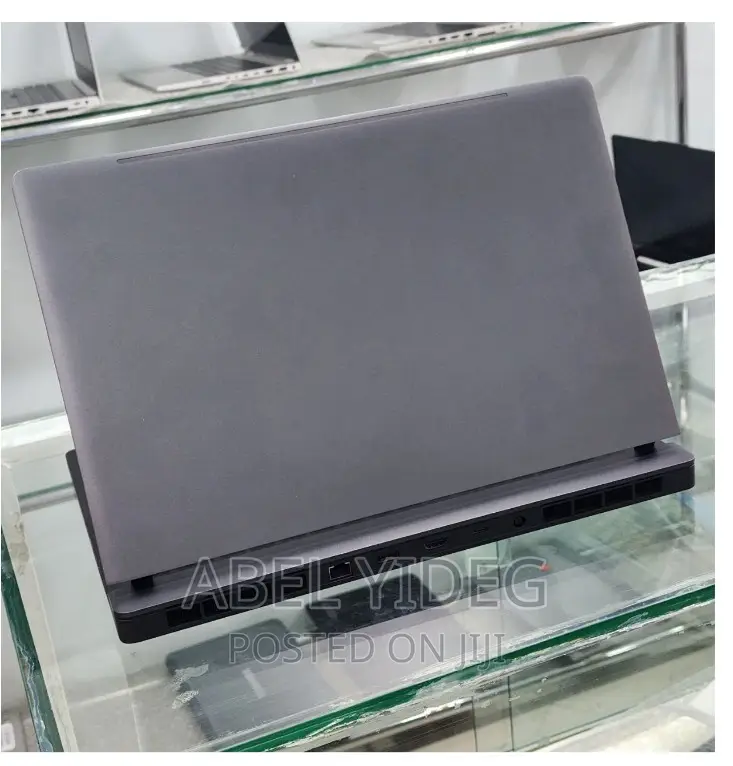 New Laptop 8GB Intel Core I5 SSD 256GB