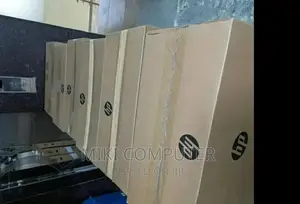 New Laptop Ollee 8GB Intel Core i7 SSD 512GB