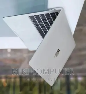 New Laptop Apple MacBook Air 2020 8GB Intel Core i5 SSD 512GB