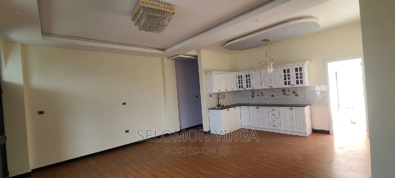 2bdrm Apartment in አድስ አበባ, Bole for rent