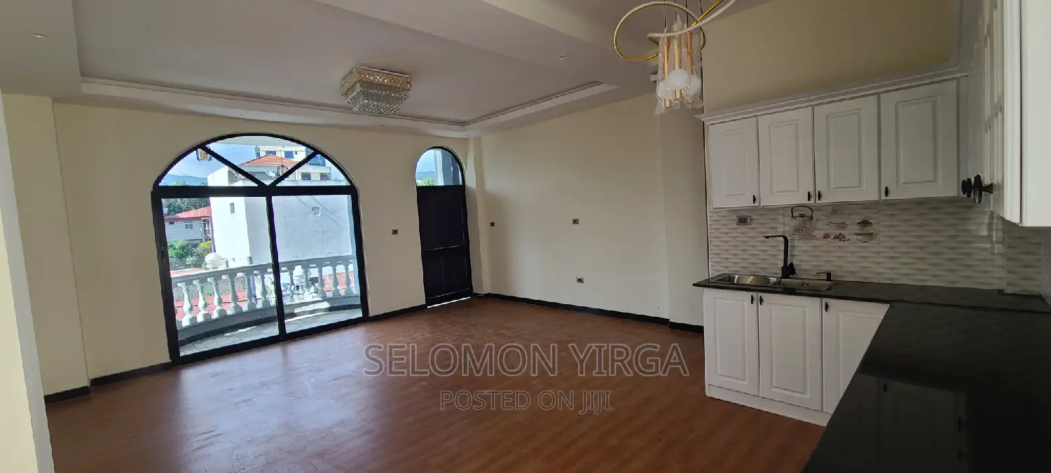 2bdrm Apartment in አድስ አበባ, Bole for rent