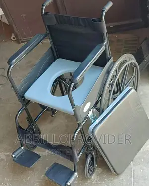 Commode Wheelcahir/Toilet Wheelchair/Wheelchair/Wheelchair