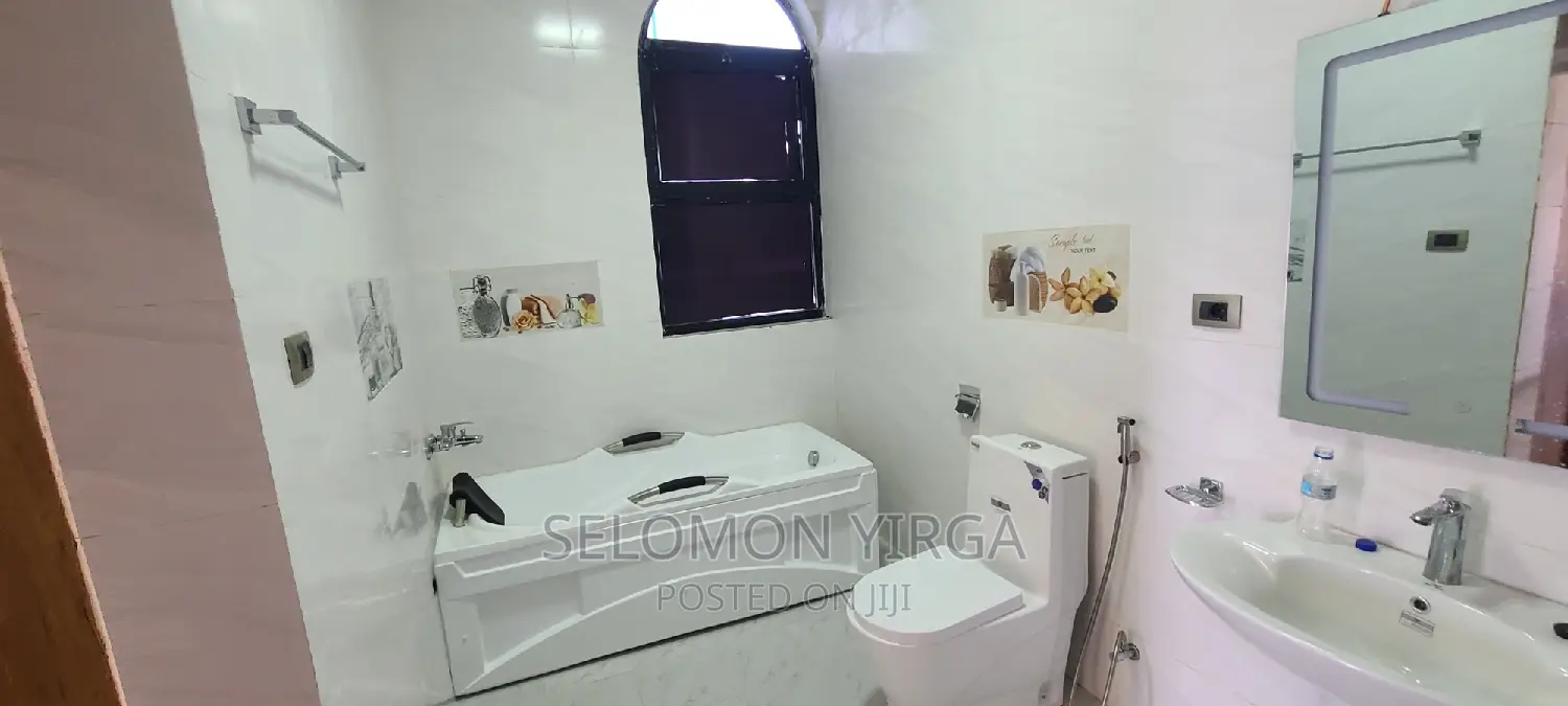 2bdrm Apartment in አድስ አበባ, Bole for rent