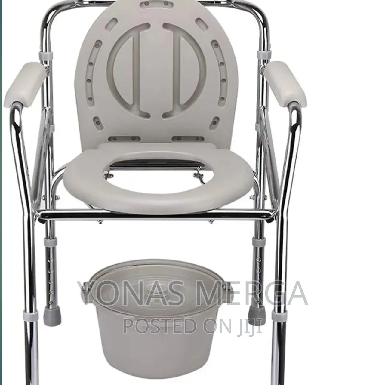 Bathroom Silver Commode Chair, Size: 494375-85 Cm