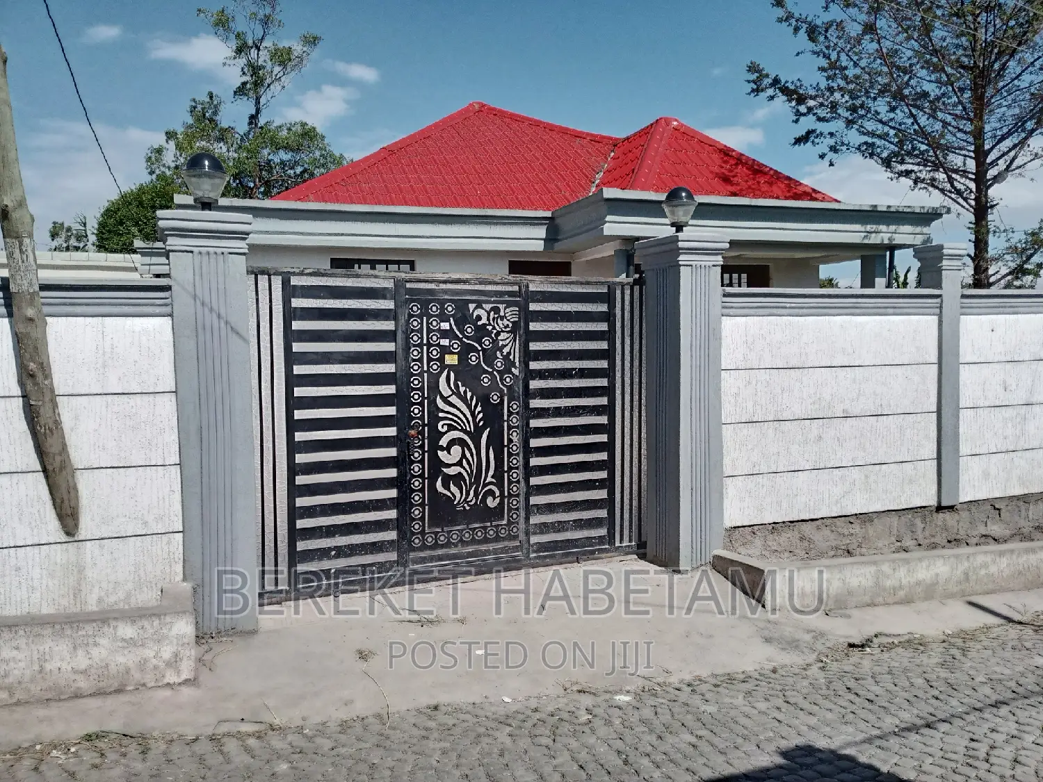 Furnished 3bdrm Villa in ላፍቶ 58, Nifas Silk-Lafto for sale