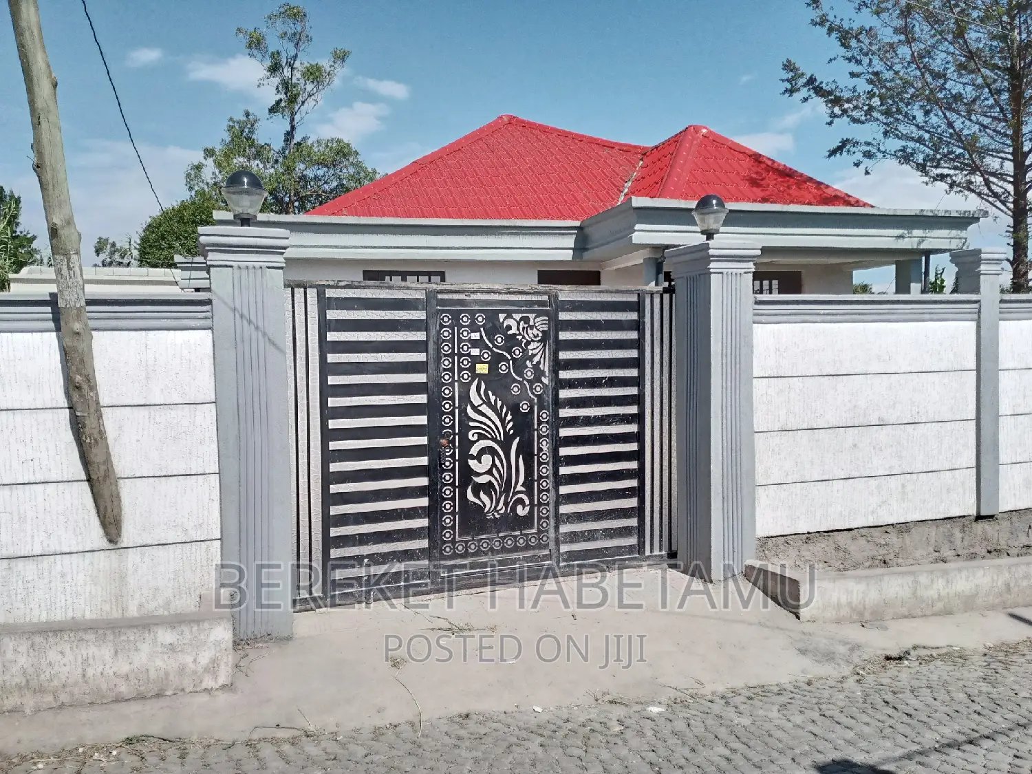 Furnished 3bdrm Villa in ላፍቶ 58, Nifas Silk-Lafto for sale