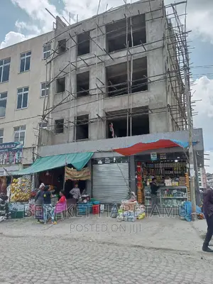 6bdrm House in ሃይሌ ጋርመንት, Nifas Silk-Lafto for sale