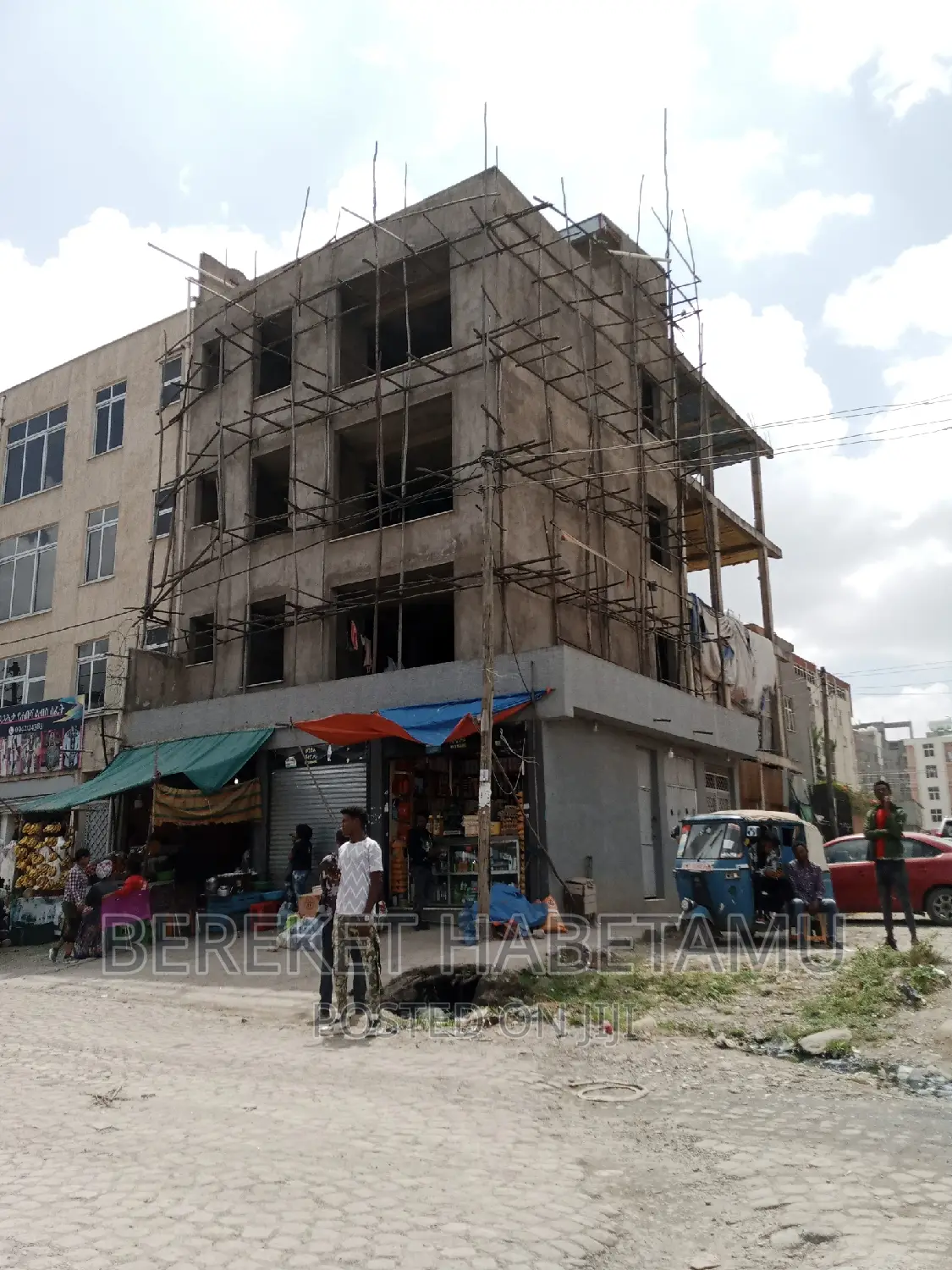 6bdrm House in ሃይሌ ጋርመንት, Nifas Silk-Lafto for sale