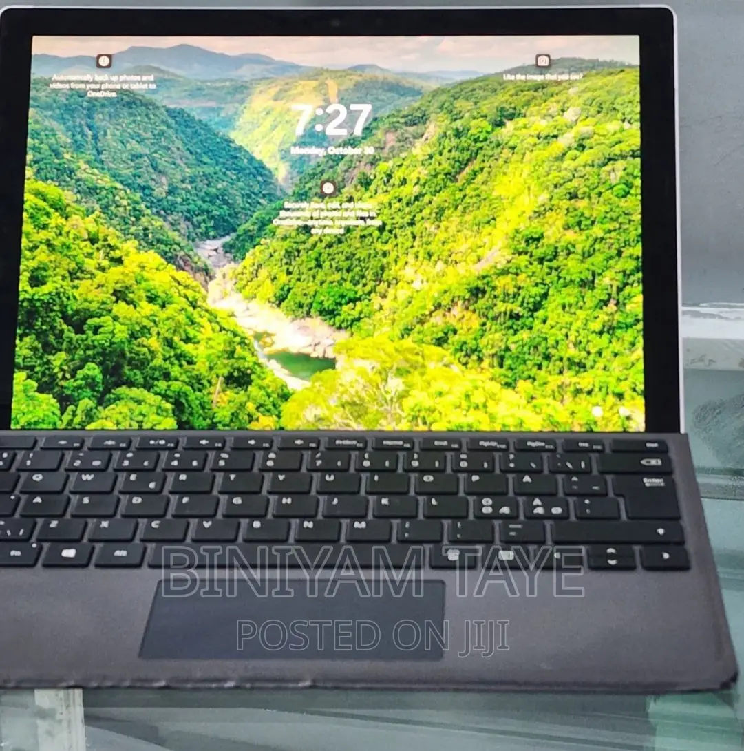 New Laptop Lenovo Ideapad 3 4GB Intel Core I3 SSD 128GB