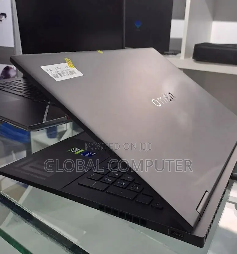 New Laptop HP Omen 16 16GB Intel Core I9 SSD 1T