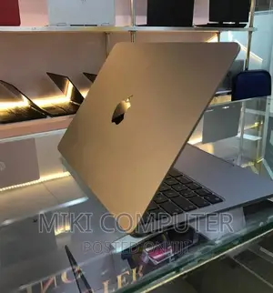 New Laptop Apple MacBook Air 2022 M2 8GB Intel SSD 256GB