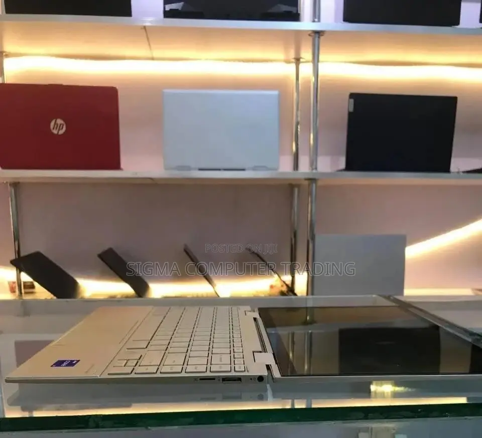 New Laptop HP Envy X360 16GB Intel Core i7 SSD 512GB