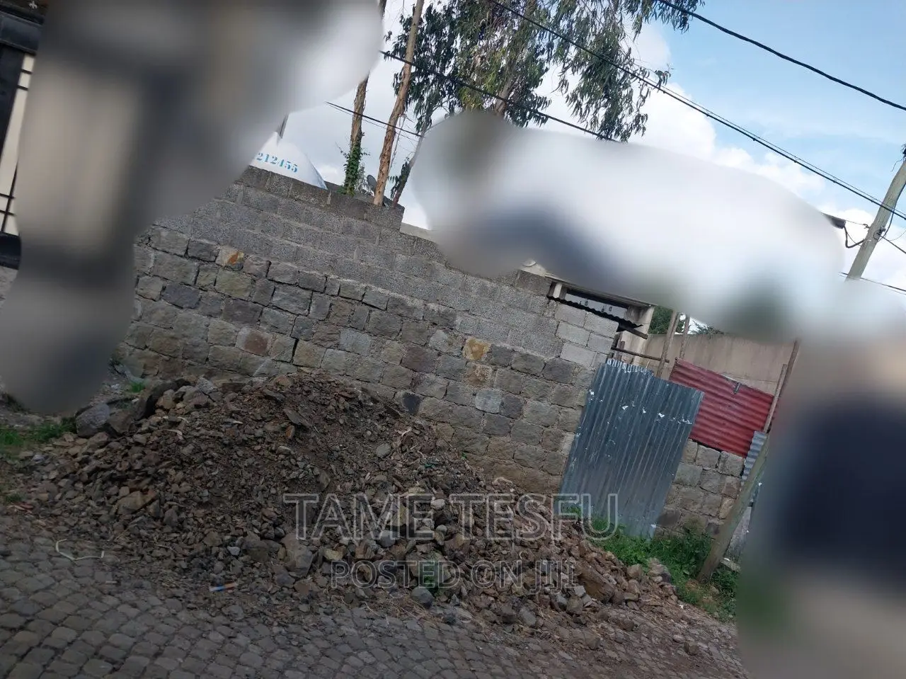 Furnished 2bdrm House in Yeka for sale