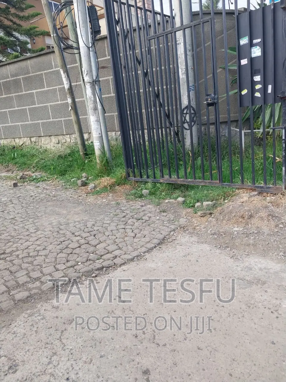 Furnished 2bdrm House in Yeka for sale