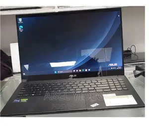 New Laptop Asus 16GB Intel Core I9 SSD 1T
