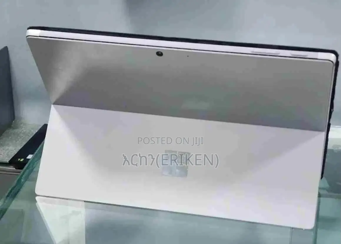 New Laptop Microsoft Surface Pro 7 4GB Intel Core i3 SSD 128GB