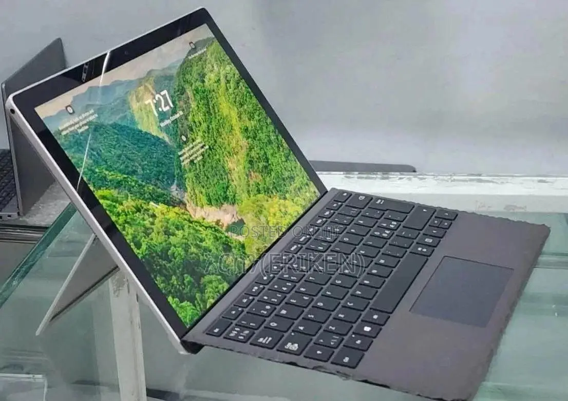 New Laptop Microsoft Surface Pro 7 4GB Intel Core i3 SSD 128GB