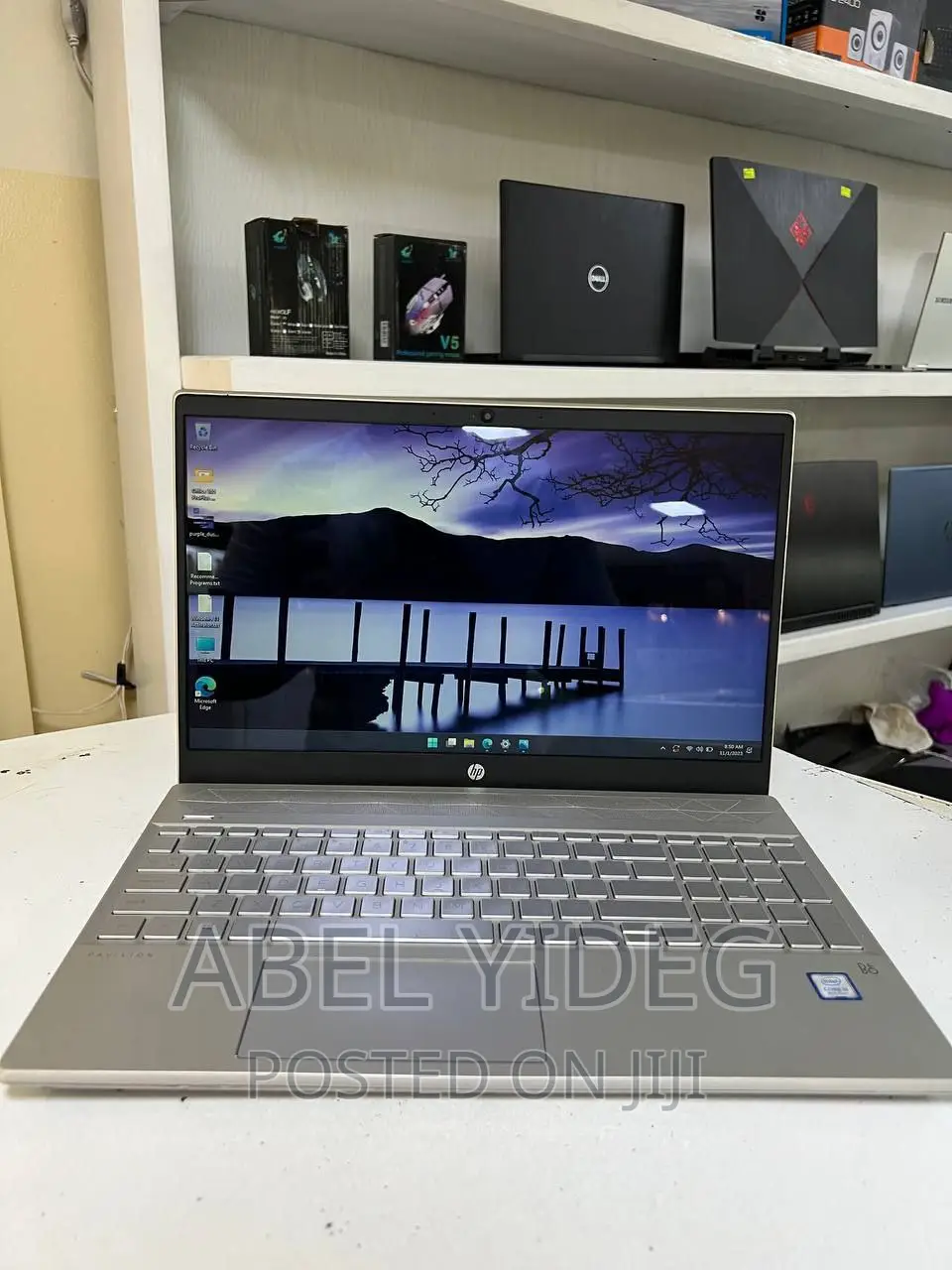 New Laptop HP Pavilion 15 8GB Intel Core I5 HDD 1T