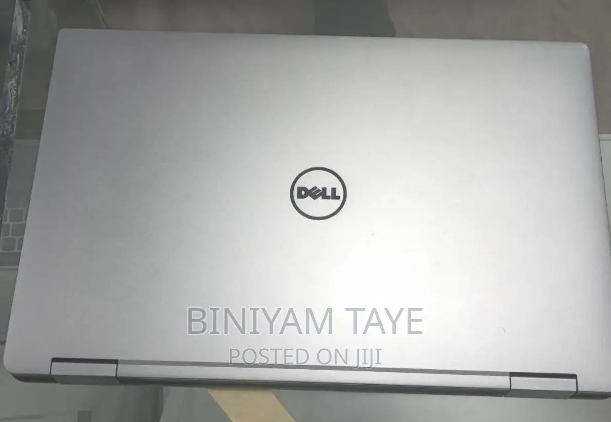 New Laptop Dell XPS 13 8GB Intel Core I7 SSD 256GB