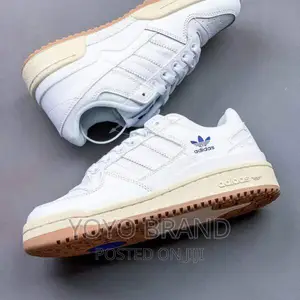 Photo - Adidas Foram Fashion