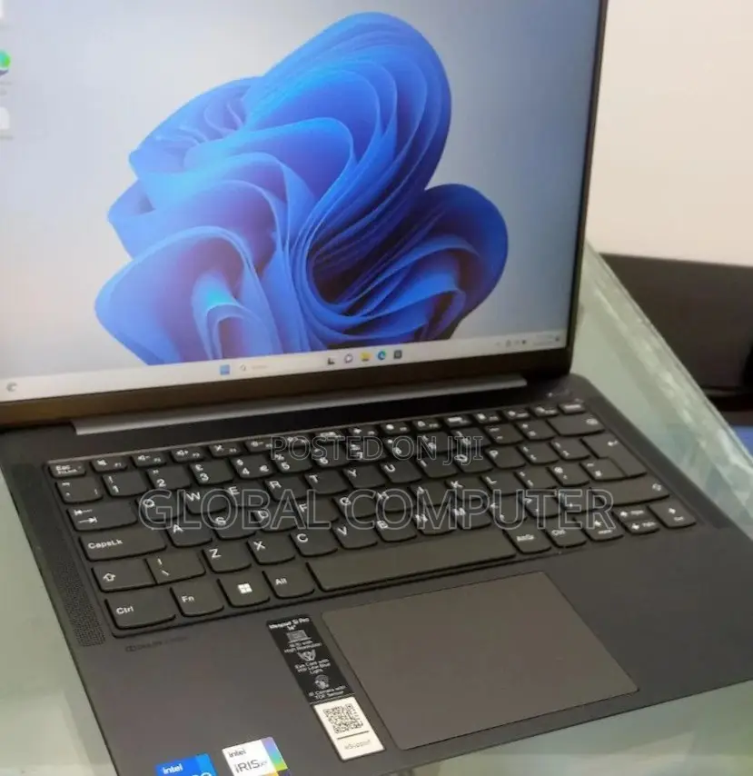 New Laptop Lenovo IdeaPad S145 8GB Intel Core I5 SSD 512GB