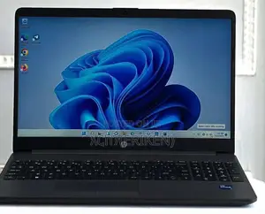 New Laptop HP Stream Notebook 8GB Intel Core I7 SSD 512GB