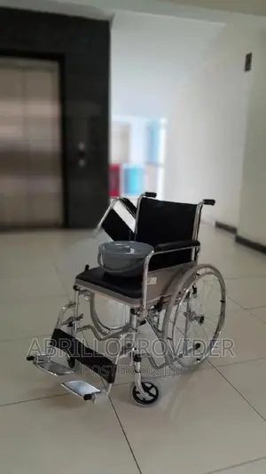 Photo - Toilet Wheelchair/Wheelchair/Wheelchair/Wheelchair/Wheelchai
