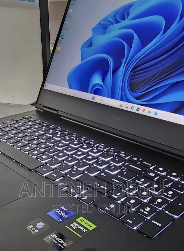 New Laptop HP Omen 16 16GB Intel Core I7 SSD 1T