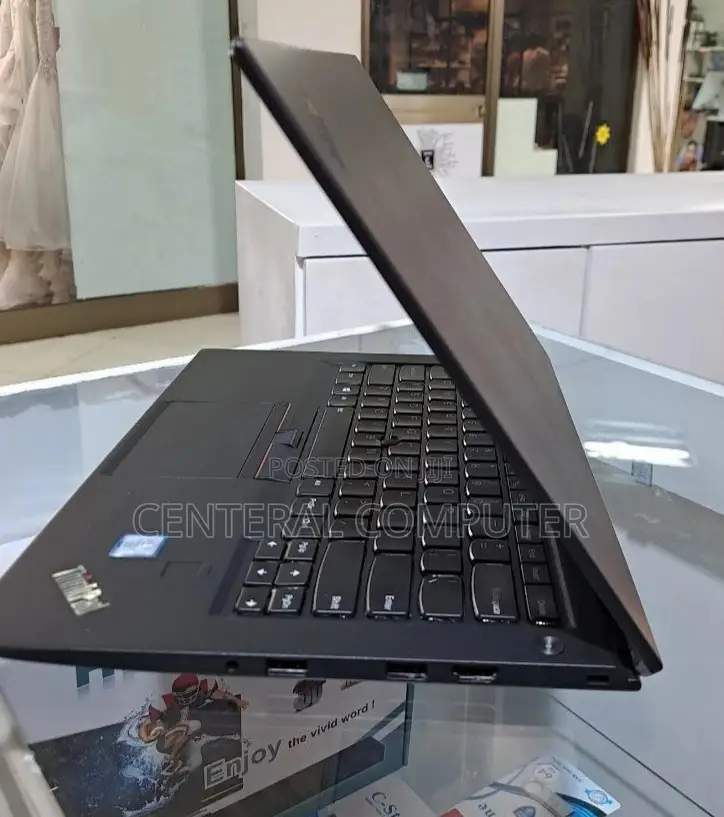 New Laptop Lenovo ThinkPad X1 Carbon 8GB Intel Core I5 SSD 512GB